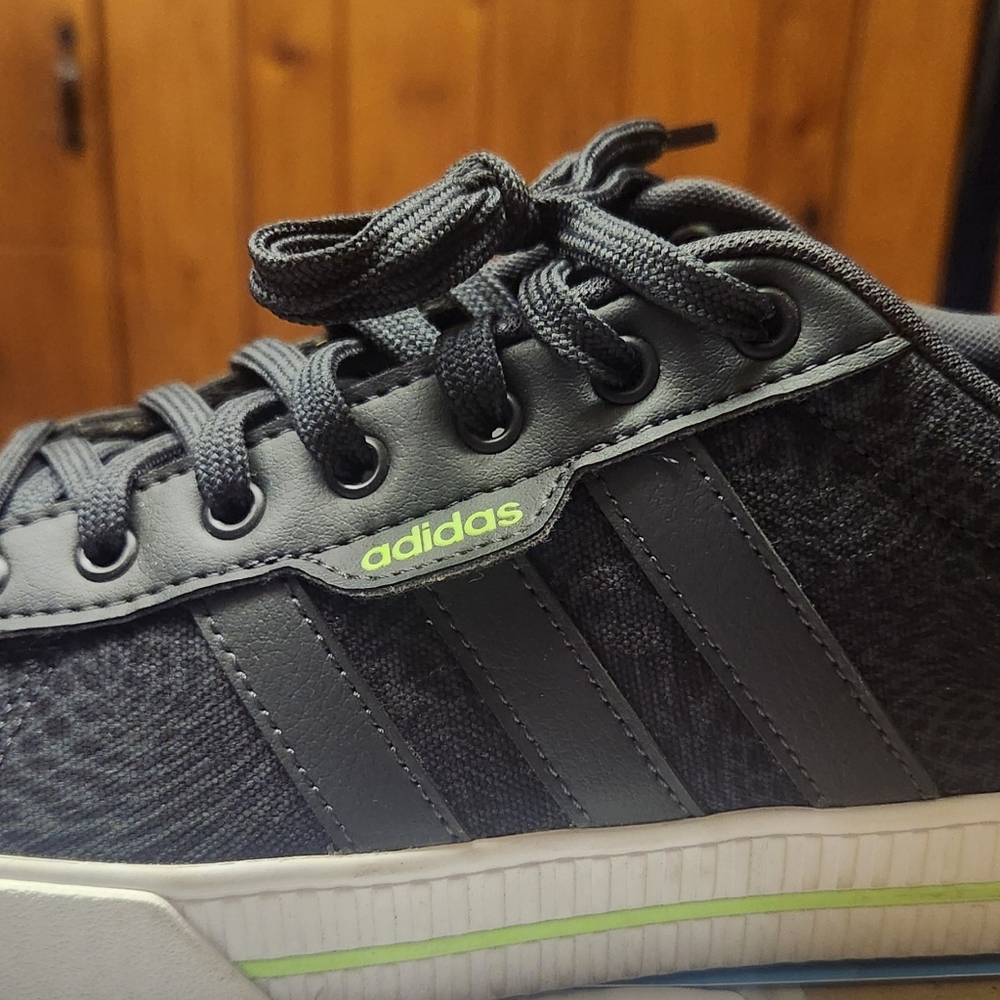 Adidas Daily 3.0 Shoes Sneaker Black / Grn Sz.10 Snakeskin Carbon Texture GV7352
